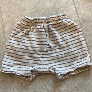 Childhoods Clothing Shorts Size 4T